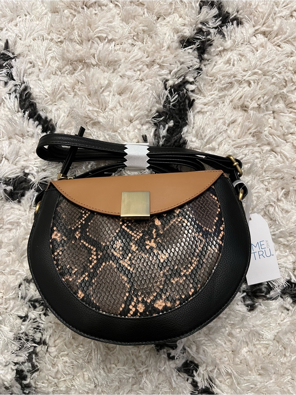 Trendy Snake-Print Crossbody Bag with Tan Flap